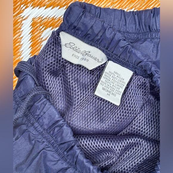 Eddie Bauer Windbreaker Ankle Zip Pants - Picture 3 of 3